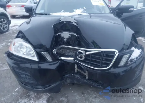 2012 Volvo Xc60 3.2 Premier из США, поврежденный, VIN YV4940DZ1C2238031